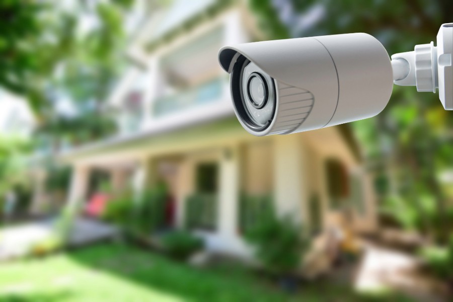 enhancing-home-safety-with-a-smart-home-security-system