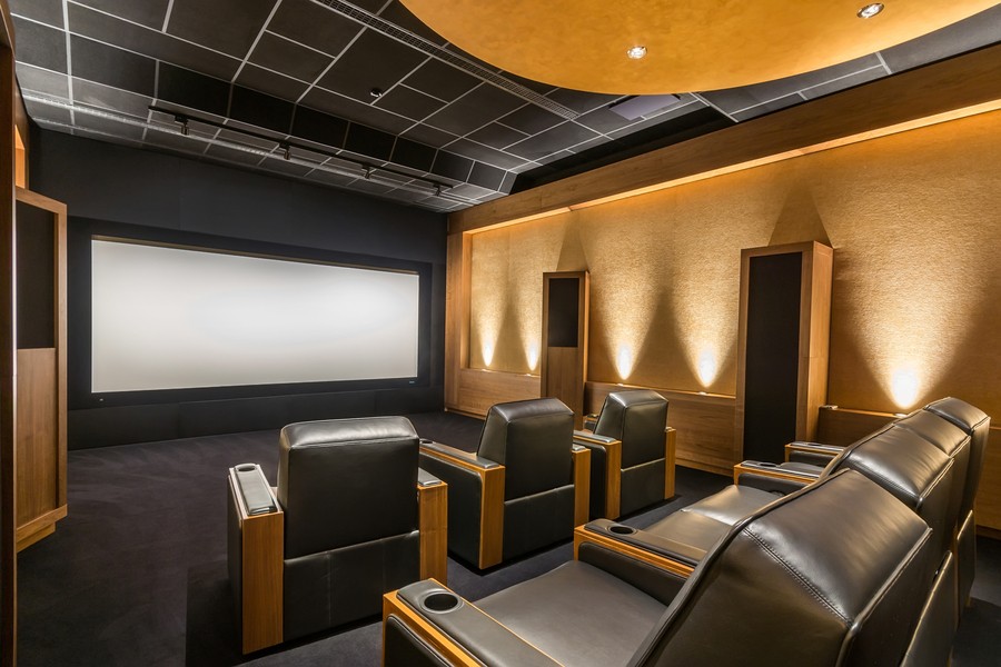 Top-4-Reasons-to-Get-a-Home-Theater-Installation